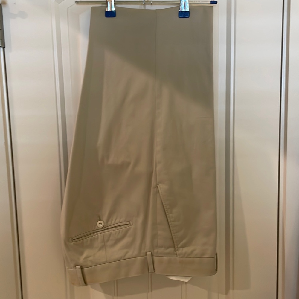 Express Men’s Flat Front Khaki Pants